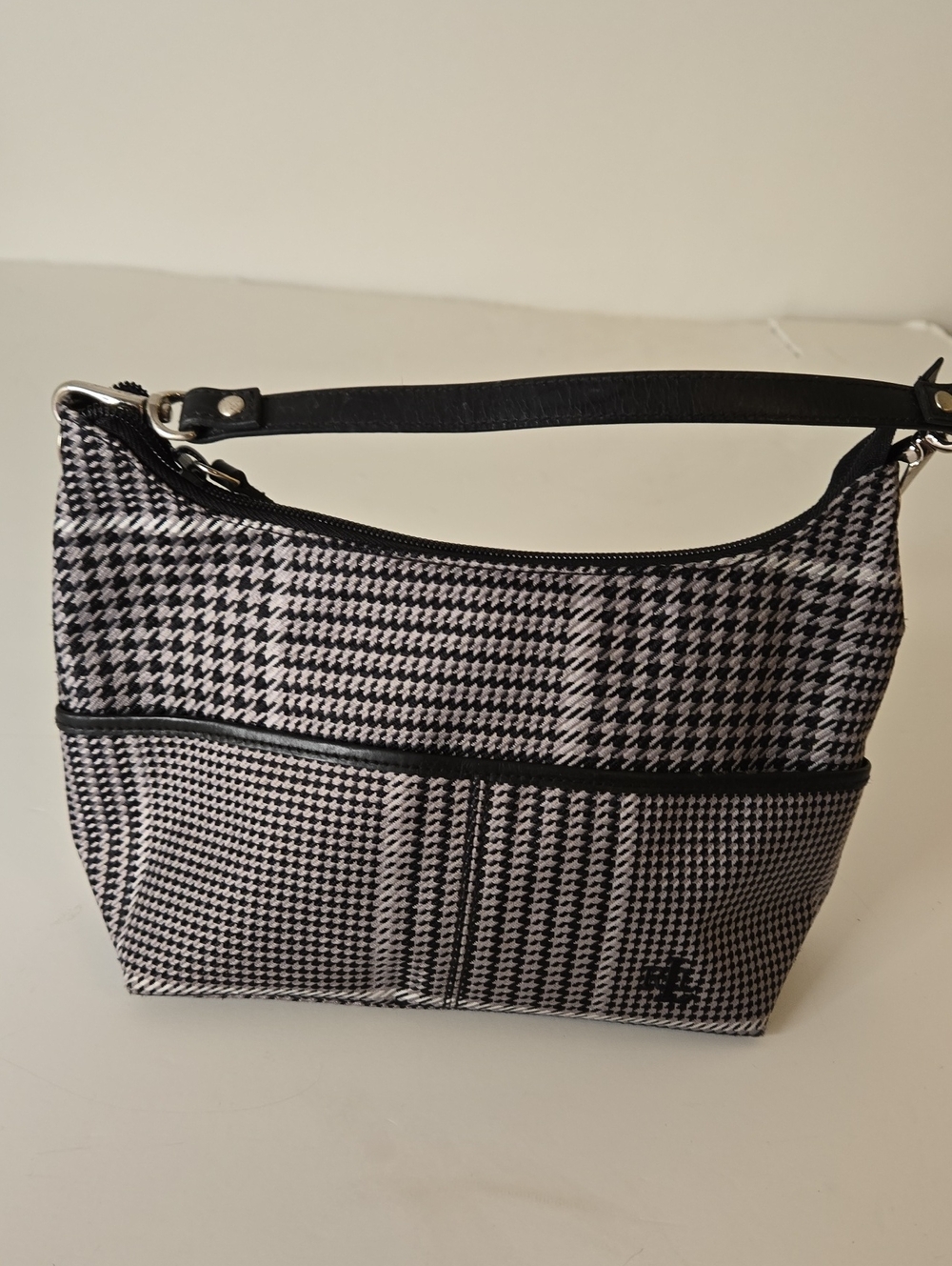 Lauren Ralph Lauren Black And White Houndstooth Handbag Small